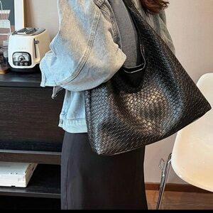 SHEIN Woven Tote Bag